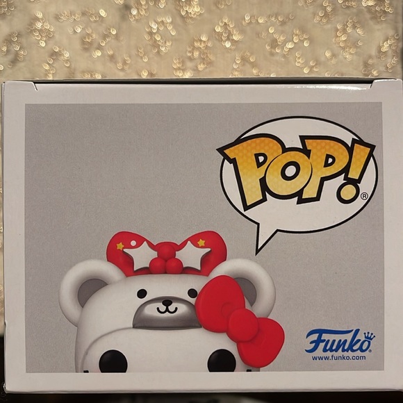 Hello Kitty Funko Pop - Picture 4 of 4
